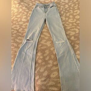 Idyllwind women’s light wash flare jeans